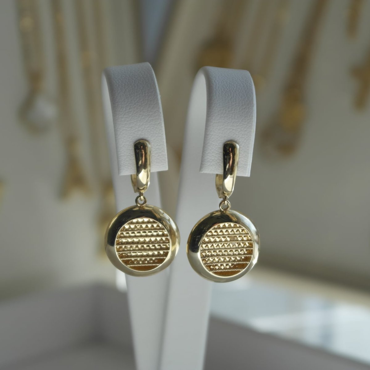 Okrągłe kolczyki wiszące